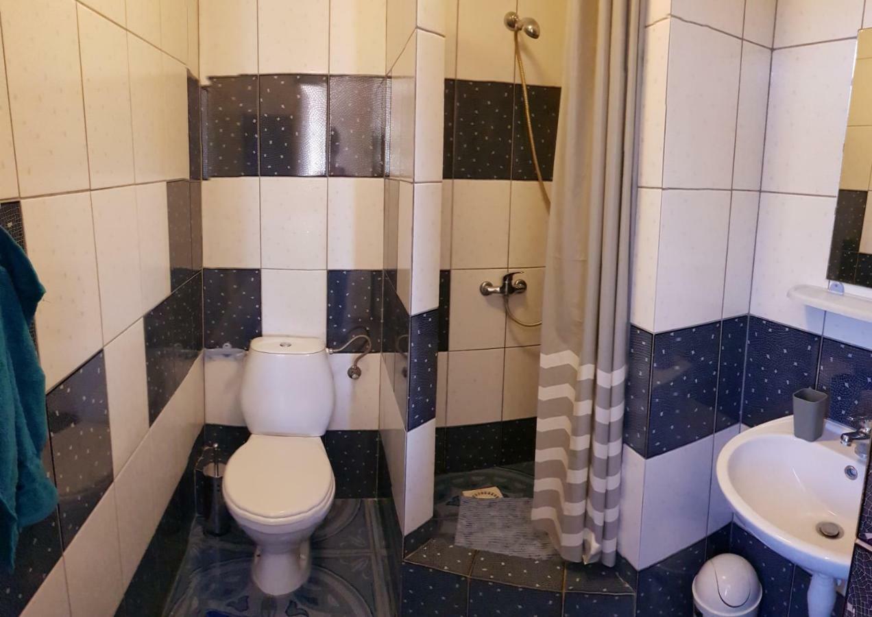 Pokoje Goscinne U Laury Rewal Ngoại thất bức ảnh